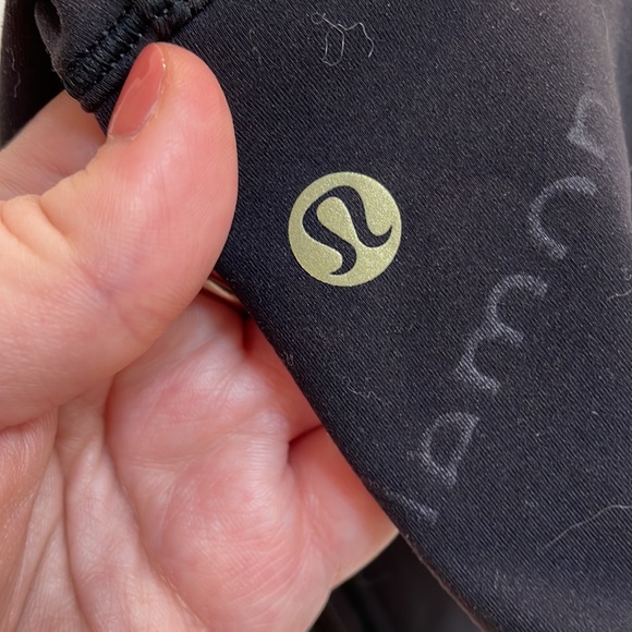 lululemon Power Pivot Tank *Special Edition in Black with Gold logo size 12 - Picture 6 of 6